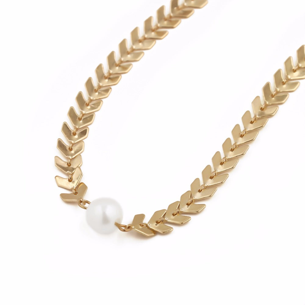 Luxury Fishbone Chain Necklace – Trendy Minimalist Jewelry