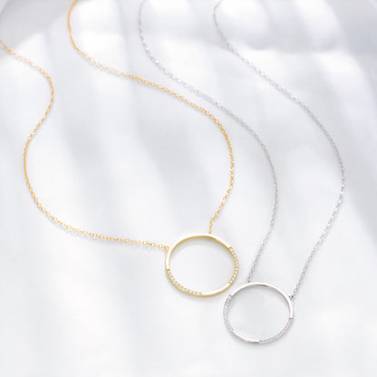 Dainty Circle Necklace