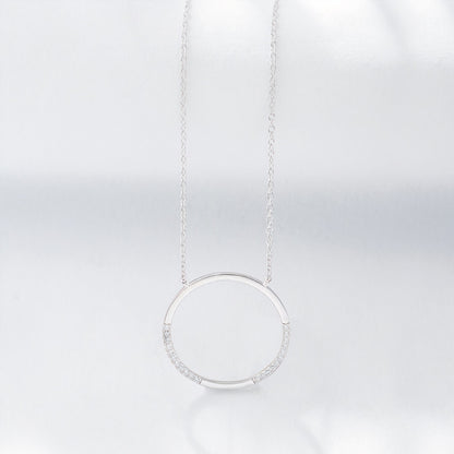 Dainty Circle Necklace
