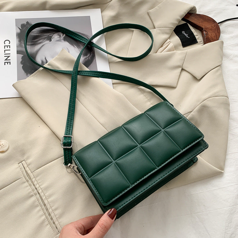 Chic Checkered Women’s Crossbody Handbag – Luxury Trend Style