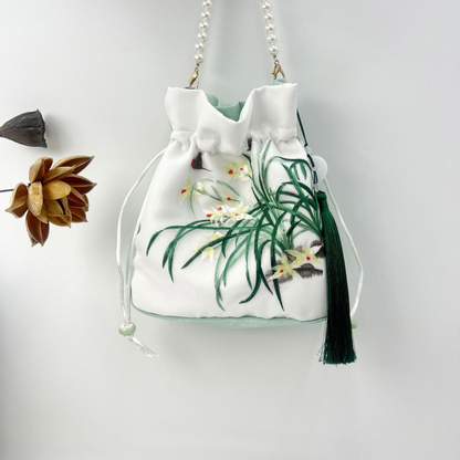 Embroidered Pearl Chain Handbag