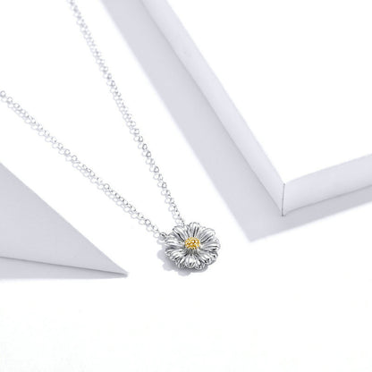Elegant S925 Daisy Flower Necklace