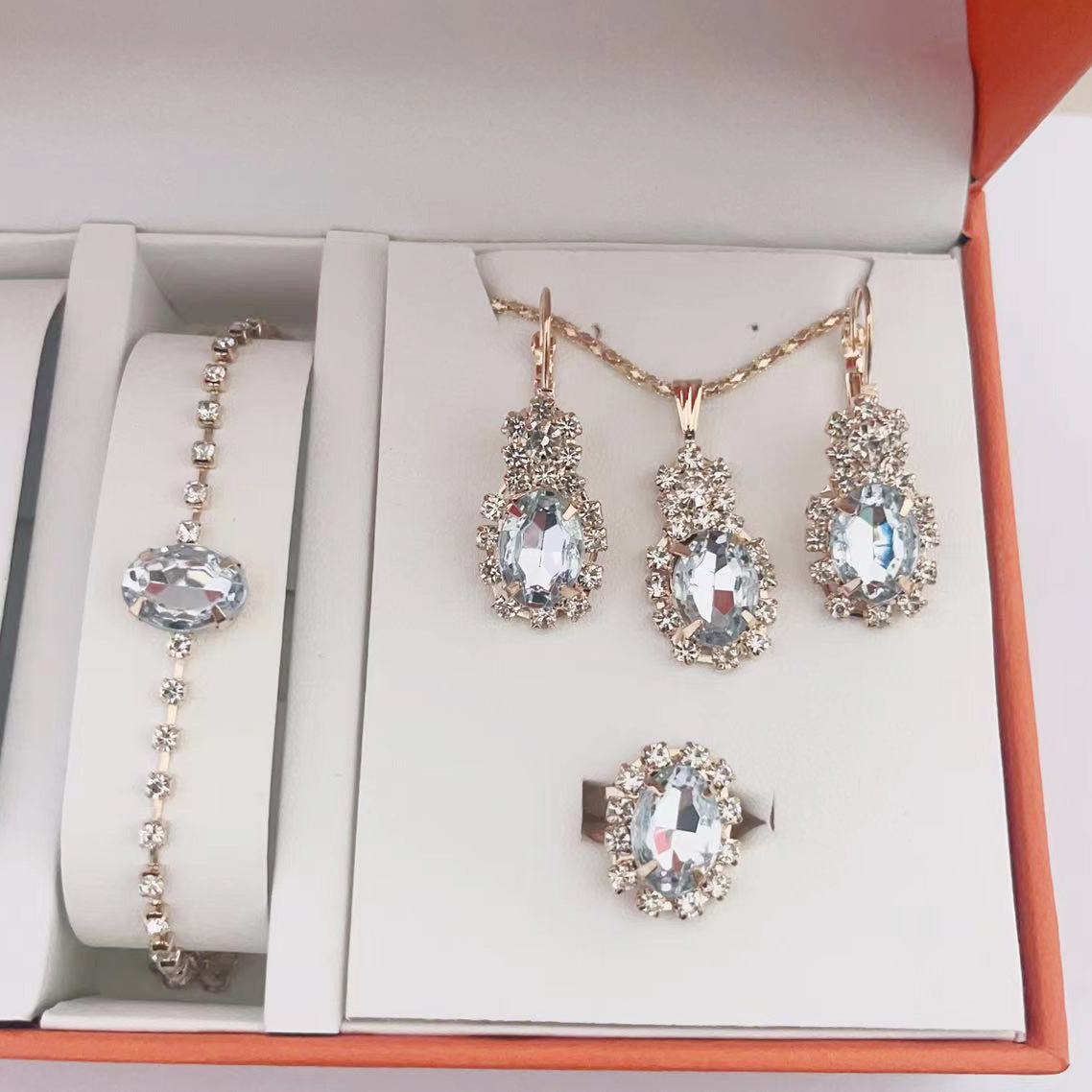 Luxury Teardrop Crystal Bridal Jewelry Set