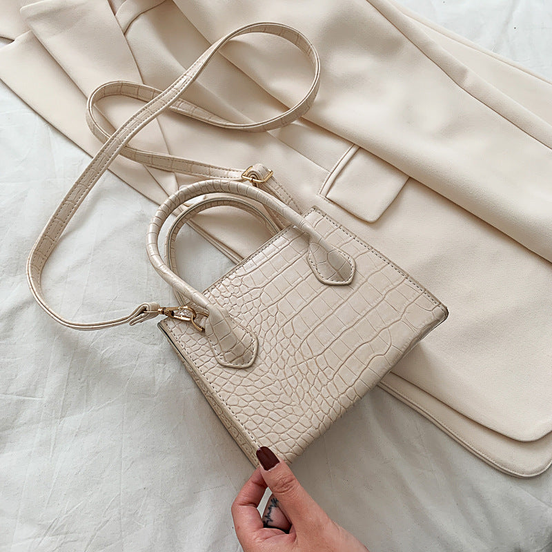 Mini Summer Crossbody Handbag – Elegant Women’s Fashion Shoulder Bag