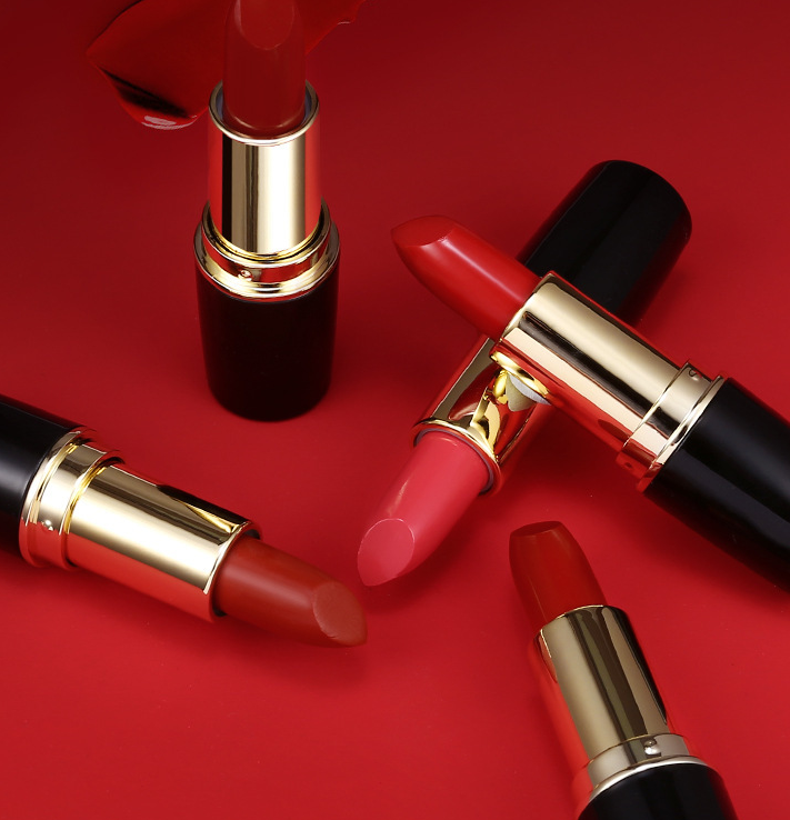 Velvet Moisturizing Matte Lipstick