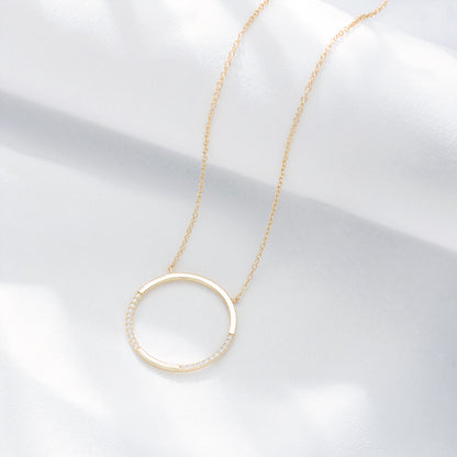 Dainty Circle Necklace