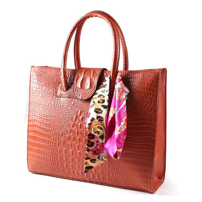 Women's Shoulder and Handbag