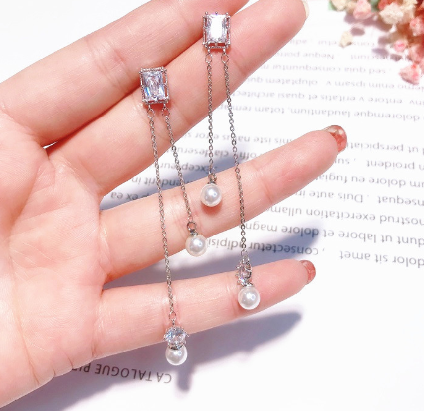 Crystal Tassel Pearl Earrings