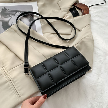 Chic Checkered Women’s Crossbody Handbag – Luxury Trend Style