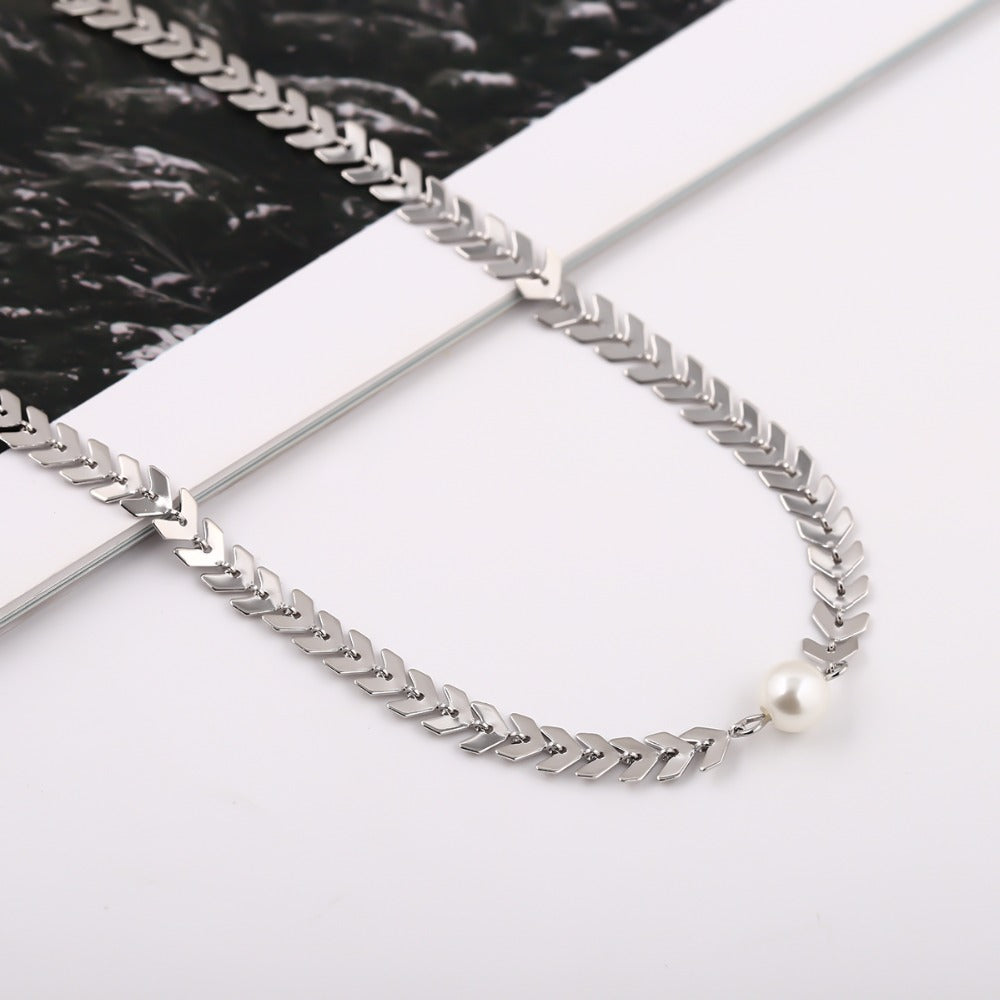 Luxury Fishbone Chain Necklace – Trendy Minimalist Jewelry