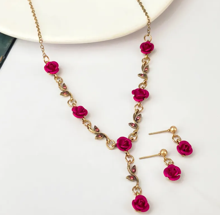 Vintage Rose Jewelry Set