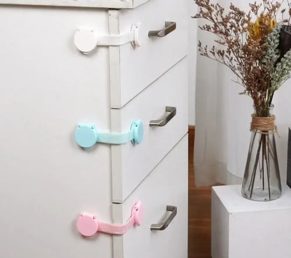 Baby Safety Cabinet Locks – Child Proof Fridge & Drawer Safety Straps