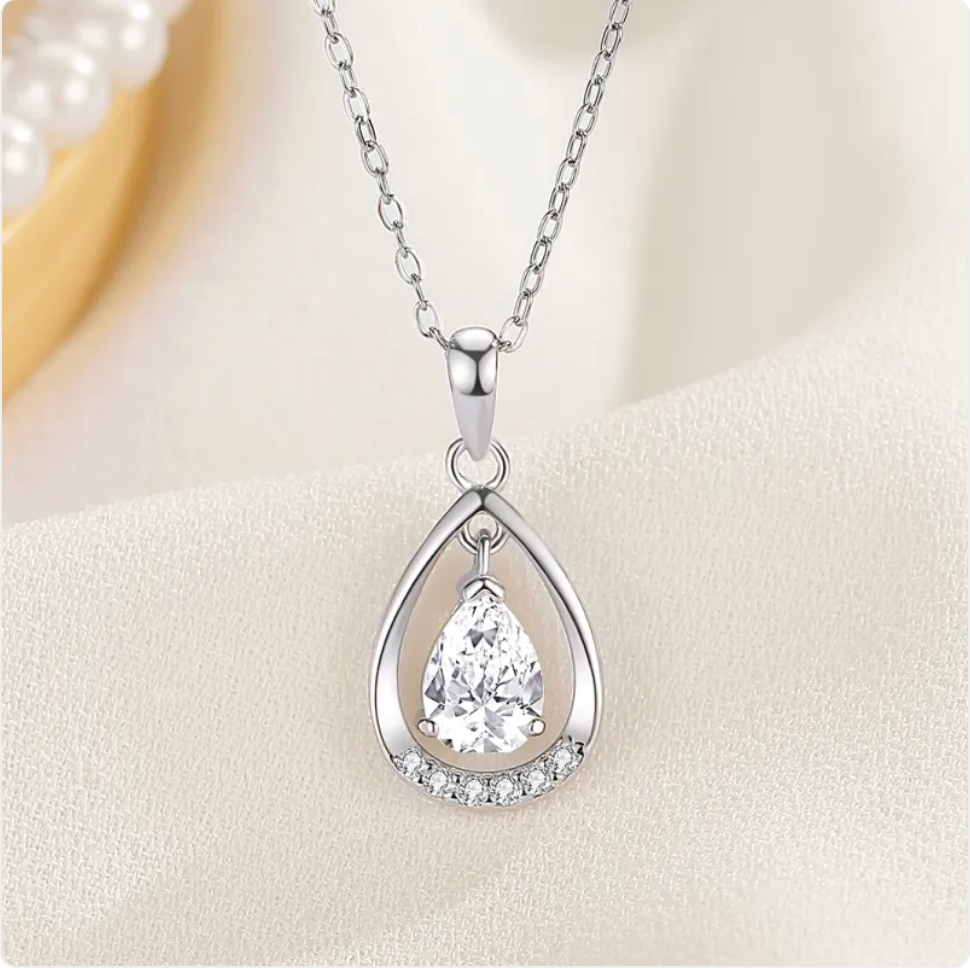 925 Sterling Silver Teardrop Necklace