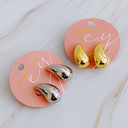 Luxury Hollow Teardrop Stud Earrings