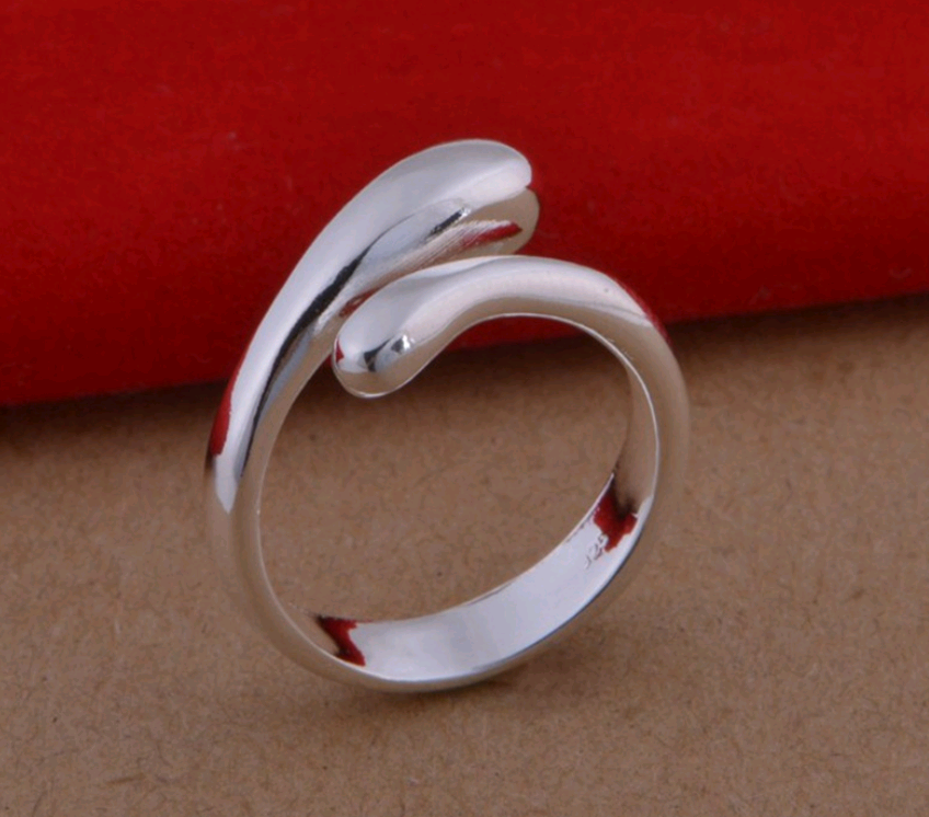 Minimalist Silver Teardrop Jewelry Set