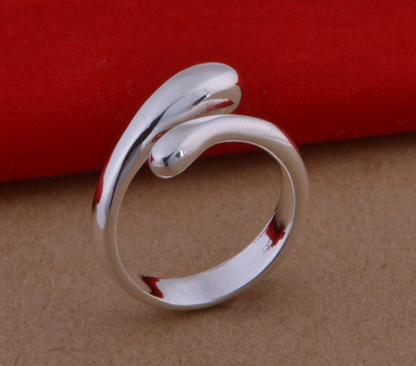Minimalist Silver Teardrop Jewelry Set
