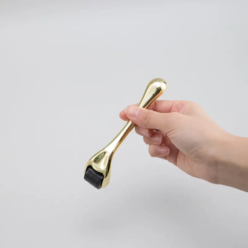 Golden Derma Roller