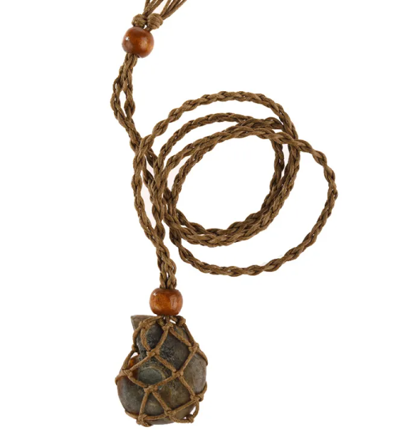 Handmade Labradorite Stone Pendant Necklace