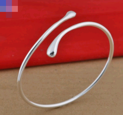 Minimalist Silver Teardrop Jewelry Set