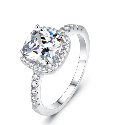 Elegant Halo Engagement Ring