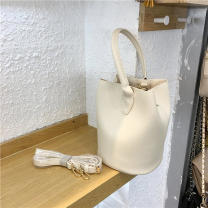 Minimalist Bucket Shoulder Bag for Women – Elegant Everyday Handbag