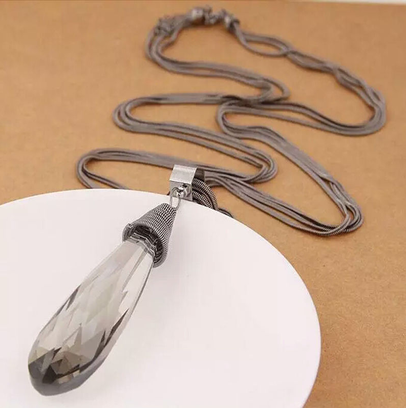 Korean Crystal Teardrop Pendant Necklace